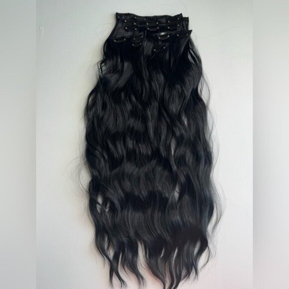 Human hair blend 24 In  black Clip in Hair Extensions Set - Picture 9 of 11